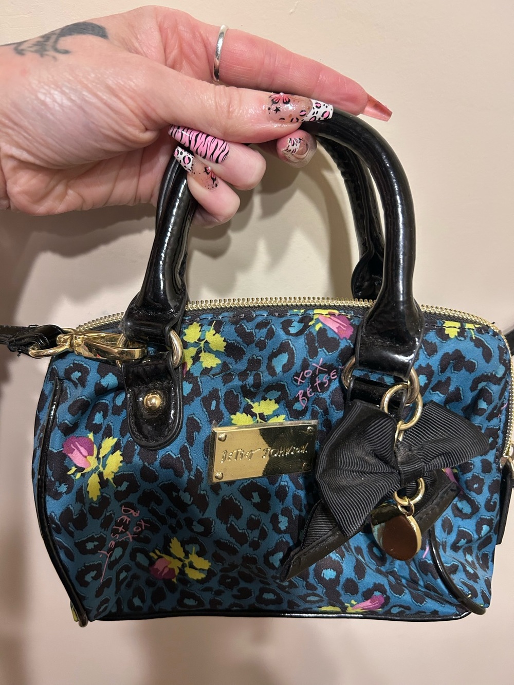 Rare Authentic Betsey Johnson Jewel and Bow Blue Leopard Print Floral Mini Purse